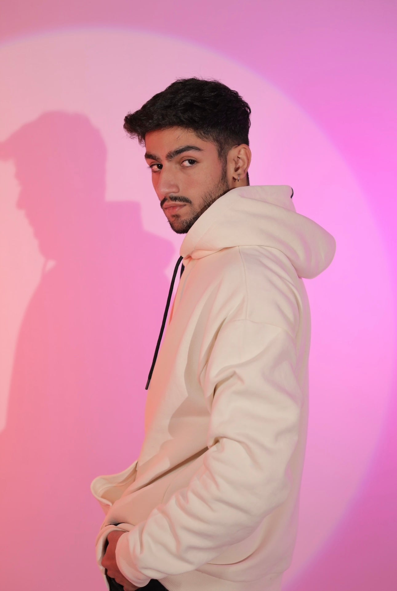 UNISEX CREAM HEAVYWEIGHT HOODIE