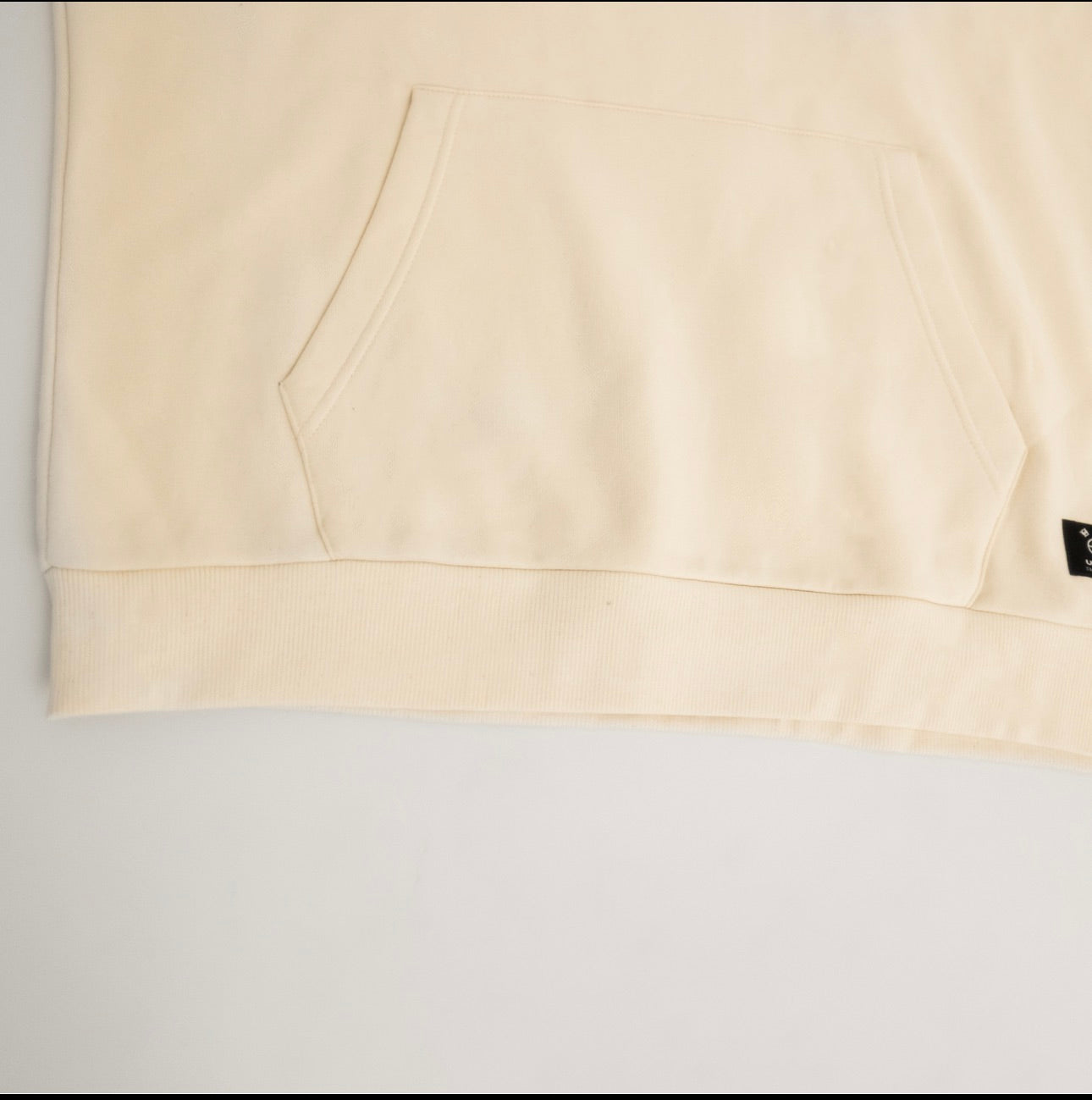 UNISEX CREAM HEAVYWEIGHT HOODIE