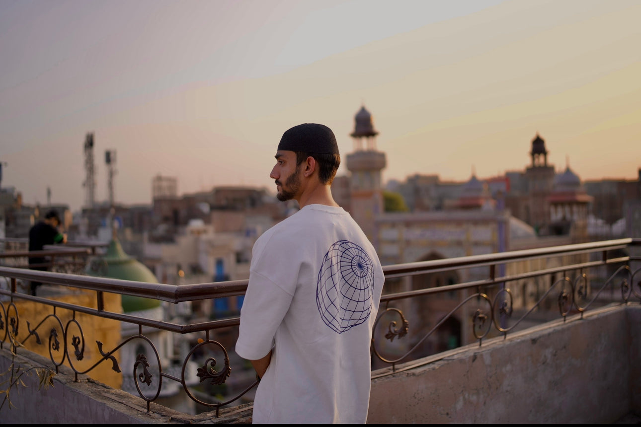 Unisex AKHIRAH oversize Tee Shirt