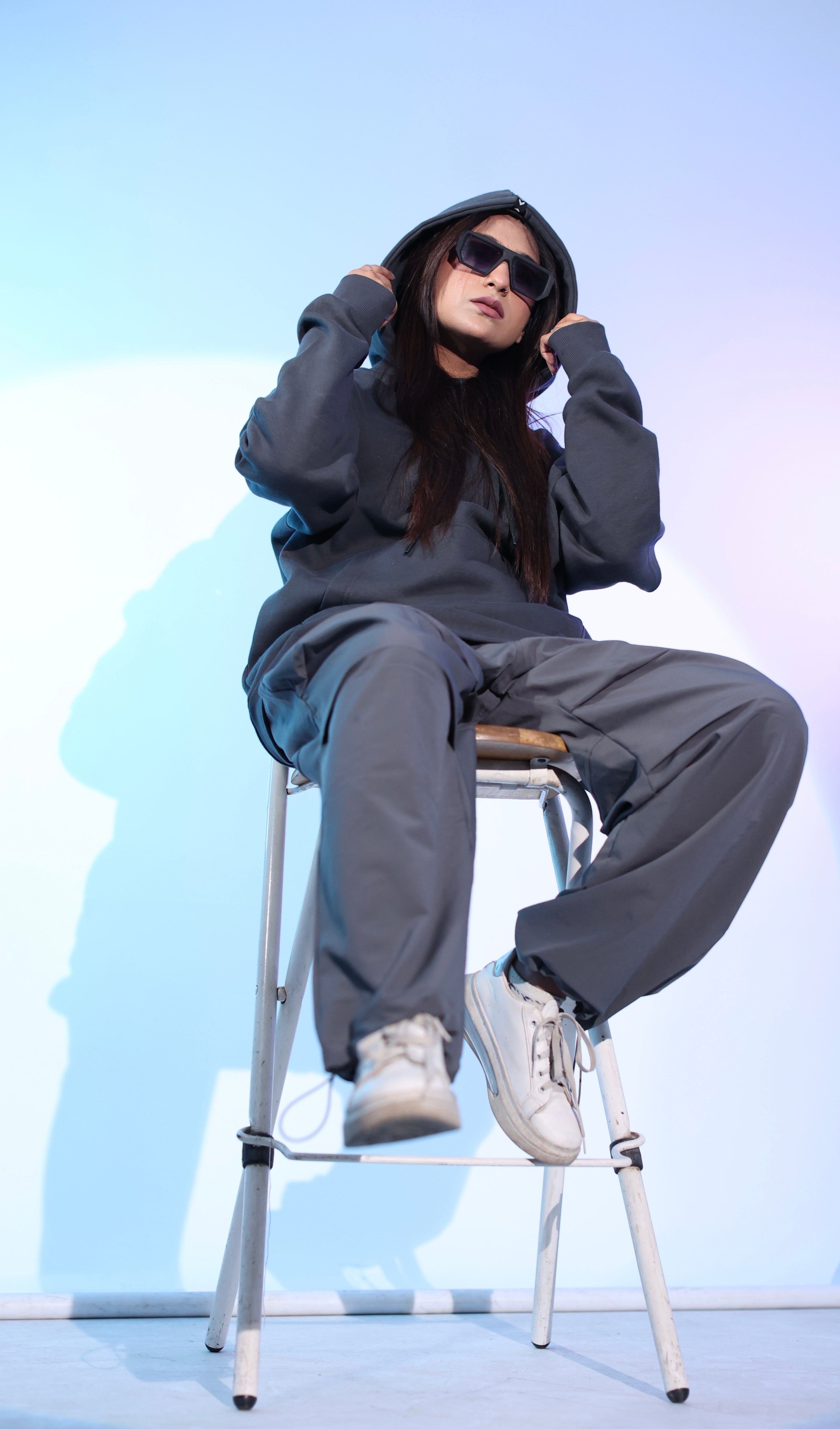 UNISEX CHAROAL GREY HEAVY WEIGHT HOODIE